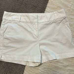 LOFT White Riviera Shorts Relaxed Fit Lightweight